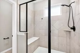 1011 Northern Oaks Ct, Springtown, TX 76082 - Photo 24