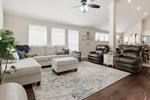212 Spruce Valley Dr, Justin, TX 76247 - Photo 12