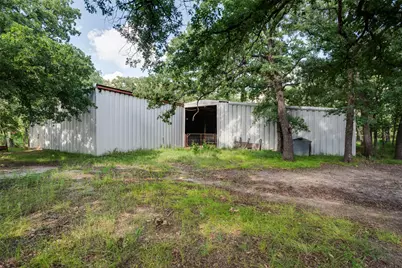 957 Cr 1886, Sunset, TX 76270 - Photo 32