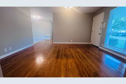 909 Laguna Drive, Denton, TX 76209 - Photo 8