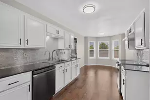 12820 Hilltop Dr, Balch Springs, TX 75180 - Photo 6