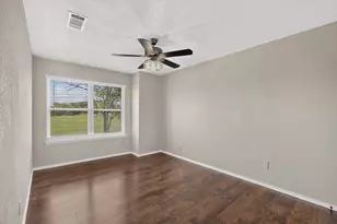 12820 Hilltop Dr, Balch Springs, TX 75180 - Photo 8