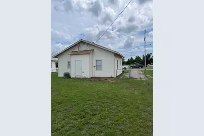 103 W Wichita Street, Bowie, TX 76230 - Photo 20