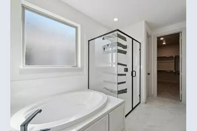 6904 Crystal Springs Drive, McKinney, TX 75070 - Photo 14
