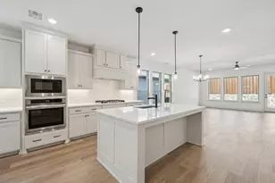 6904 Crystal Spgs Dr, McKinney, TX 75070 - Photo 4