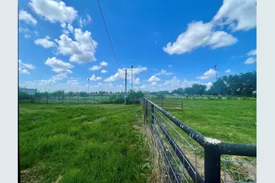 1692 Farm Road 2653 S, Brashear, TX 75420 - Photo 4
