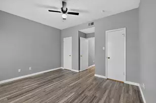 12921 Abrams Rd, Dallas, TX 75243 - Photo 16