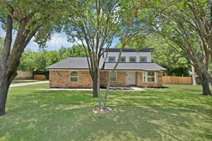 105 Oak Ln, Burleson, TX 76028 - Photo 1