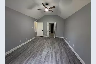 1808 Haley Circle, Carrollton, TX 75006 - Photo 6