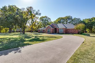 921 Corry A Edwards Dr, Kennedale, TX 76060 - Photo 24
