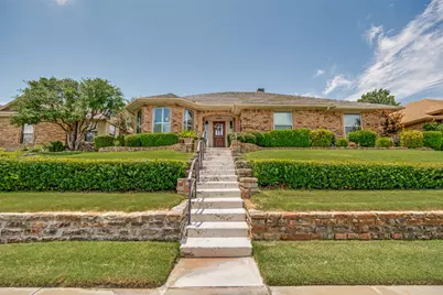 4609 Silverthorn Drive, Mesquite, TX 75150 - Photo 2