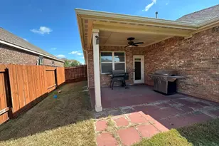 433 Winchester Dr, Celina, TX 75009 - Photo 10