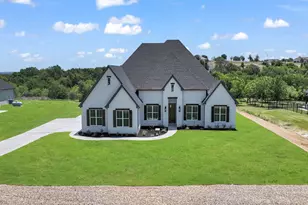 316 Tiara Trl, Fort Worth, TX 76108 - Photo 2