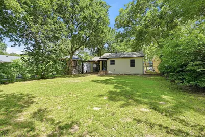 1020 W Brockett Street, Sherman, TX 75092 - Photo 26