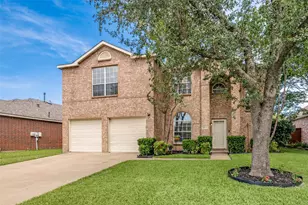 10513 Greenbriar Ln, Rowlett, TX 75089 - Photo 1