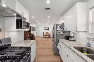 703 N Gilmer Ave, Dawson, TX 76639 - Photo 10