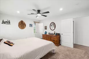 703 N Gilmer Ave, Dawson, TX 76639 - Photo 18