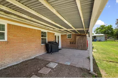 703 N Gilmer Avenue, Dawson, TX 76639 - Photo 20