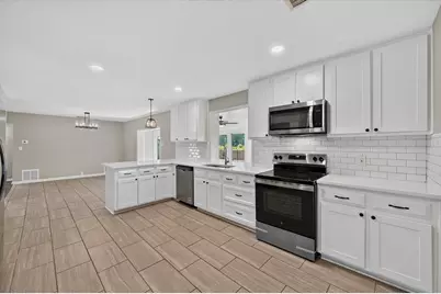 344 Woodbrook Drive, DeSoto, TX 75115 - Photo 6