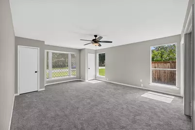 344 Woodbrook Drive, DeSoto, TX 75115 - Photo 10