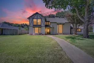 344 Woodbrook Dr, DeSoto, TX 75115 - Photo 1