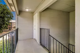 5902 Marvin Loving Dr, Garland, TX 75043 - Photo 26