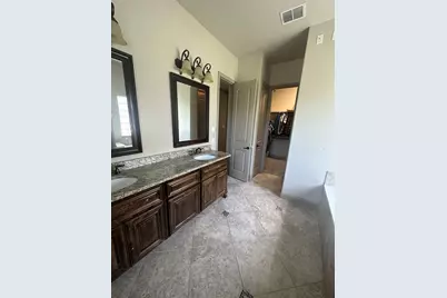 3809 Brookridge Court, Bedford, TX 76021 - Photo 20