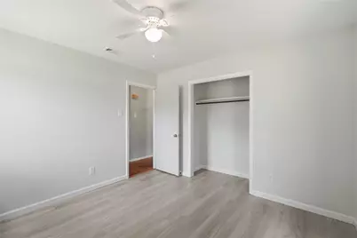 837 Springdale Road, Bedford, TX 76021 - Photo 16