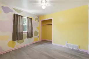 837 Springdale Rd, Bedford, TX 76021 - Photo 20