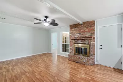 837 Springdale Road, Bedford, TX 76021 - Photo 8