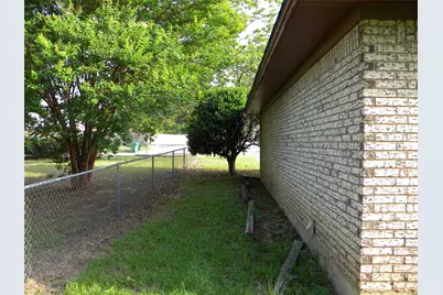 1450 W Ash Street, Stephenville, TX 76401 - Photo 38