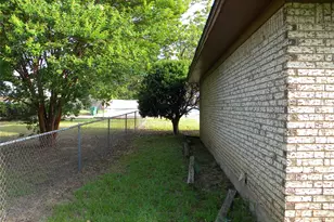 1450 W Ash St, Stephenville, TX 76401 - Photo 38