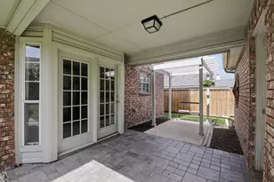 2717 Carmel Dr, Carrollton, TX 75006 - Photo 38