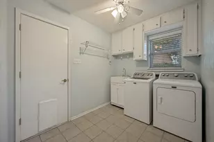 2415 Canyon Creek Dr, Sherman, TX 75092 - Photo 12