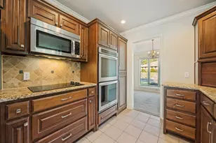 2415 Canyon Creek Dr, Sherman, TX 75092 - Photo 8