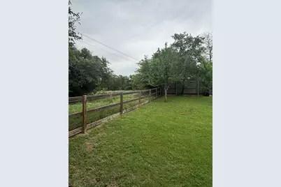 2426 Timber Cove Drive, Weatherford, TX 76087 - Photo 32