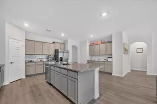 10121 High Grade Dr, Aubrey, TX 76227 - Photo 6