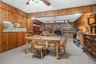 2019 Marilyn Ln, Arlington, TX 76010 - Photo 4