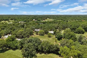 301 W Bethesda Rd, Burleson, TX 76028 - Photo 12