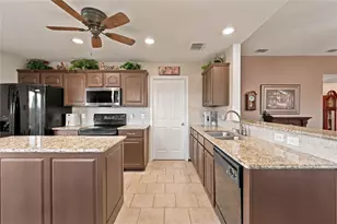 9437 Pastime Ct, Fort Worth, TX 76244 - Photo 10