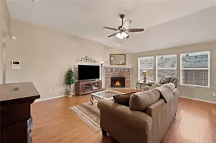 9437 Pastime Ct, Fort Worth, TX 76244 - Photo 6