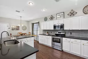 1370 Kingston Pl, Providence Village, TX 76227 - Photo 6