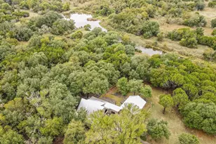 1054 White Bluff Dr, Whitney, TX 76692 - Photo 2