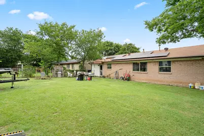 546 Sun Valley Drive, Duncanville, TX 75116 - Photo 2