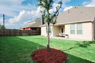 104 Rustic Oak Ln, McKinney, TX 75072 - Photo 4
