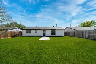 1704 Novel Cir, Garland, TX 75040 - Photo 18
