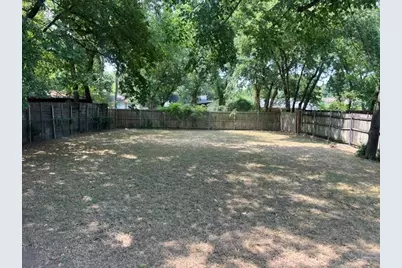 206 W 6th Street, Irving, TX 75060 - Photo 24