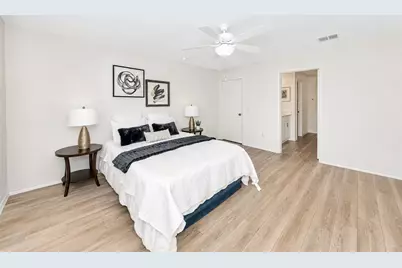 1913 Winding Creek Way, Denton, TX 76208 - Photo 18