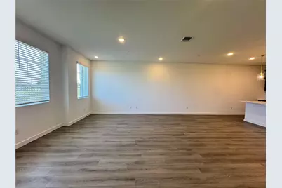 5720 Lakeview Drive, Watauga, TX 76148 - Photo 6