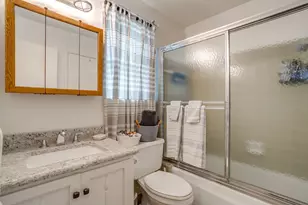 4761 Fieldcrest Dr, Fort Worth, TX 76109 - Photo 18
